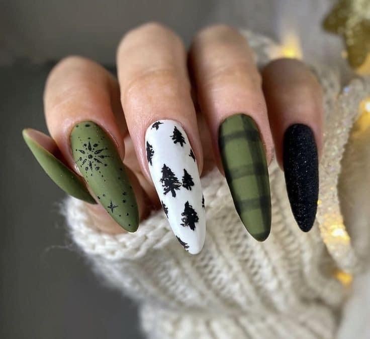 Winter Nail Ideas 2024-2025: Elegance, Style, and Festive Vibes