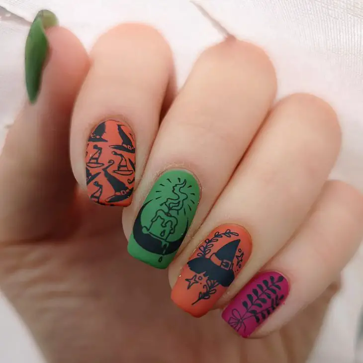 20 Spooky Nail Ideas for Halloween: Creative Designs to Elevate Your Halloween Look