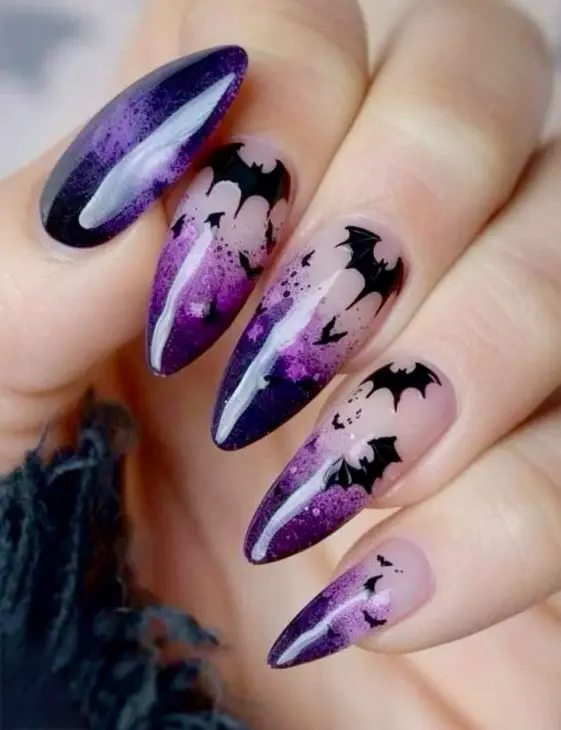 20 Spooky and Chic Halloween Nail Art Ideas: From Cute to Creepy