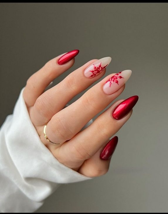 20 Trendy Xmas Nails Ideas for 2024: Perfect Designs for the Festive Season