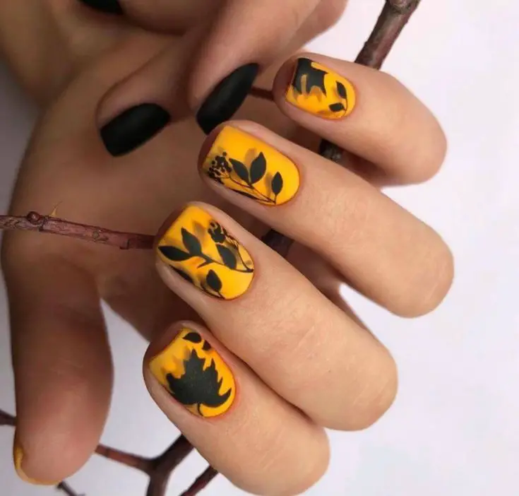 20 Stunning November 2024 Nails Colors Ideas for a Perfect Fall Manicure