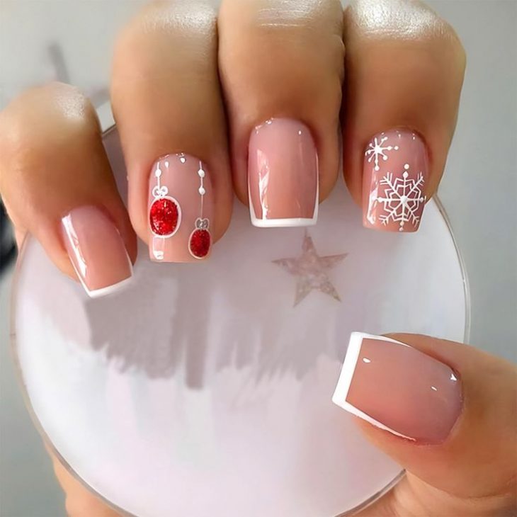 20 Festive Ideas for Winter Nails Square: From Elegant to Playful Styles