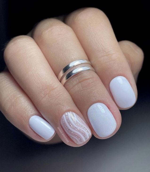 20 Minimalist Nail Ideas: Chic, Simple, and Elegant Manicure Inspiration