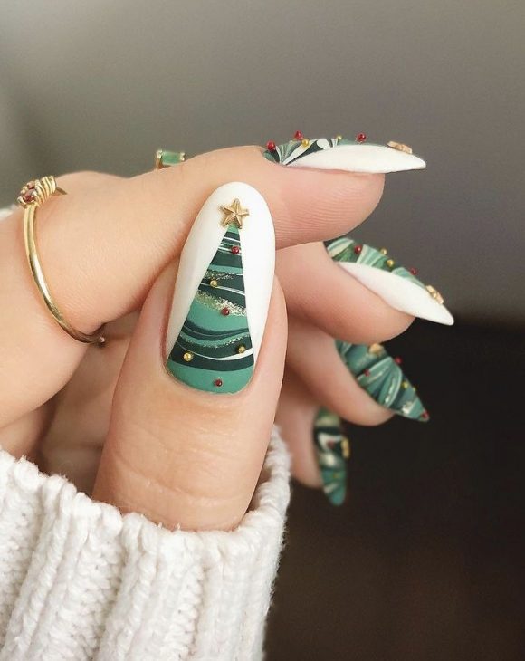 Winter Nail Ideas 2024-2025: Elegance, Style, and Festive Vibes