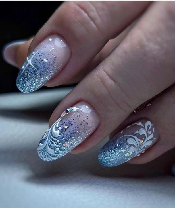 Embrace the Winter Vibes with Cute Nail Designs for 2024-2025