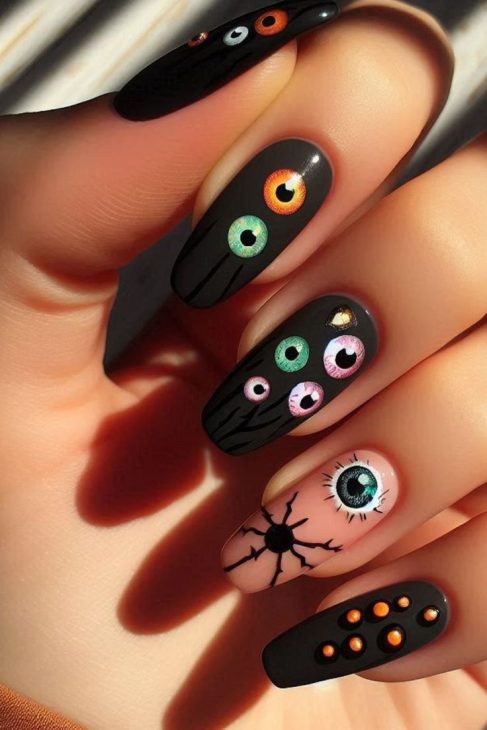 20 Spooky and Chic Halloween Nail Art Ideas: From Cute to Creepy