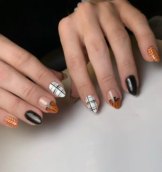 21 Stunning Pumpkin Nail Designs for Fall: From Halloween to Everyday Autumn Looks