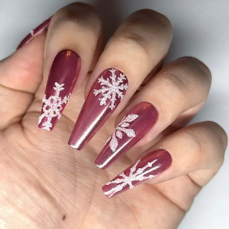 Chic Winter Acrylic Nail Designs: Sparkle and Style for the Season