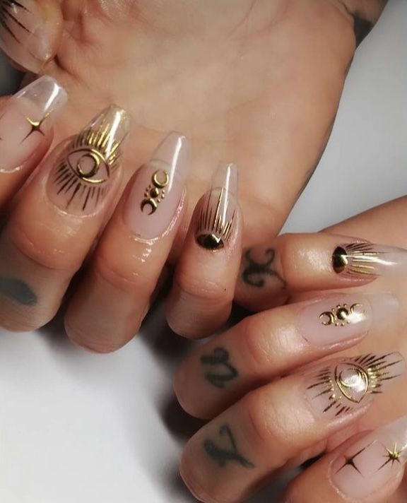 20 Witchy Nails Ideas: Almond, Stiletto, and Coffin Shapes for a Mystical Manicure