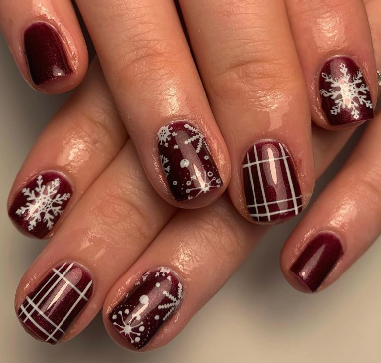 21 Winter Nail Color Ideas for 2024: Trends, Dark Designs, and Stylish Nail Art