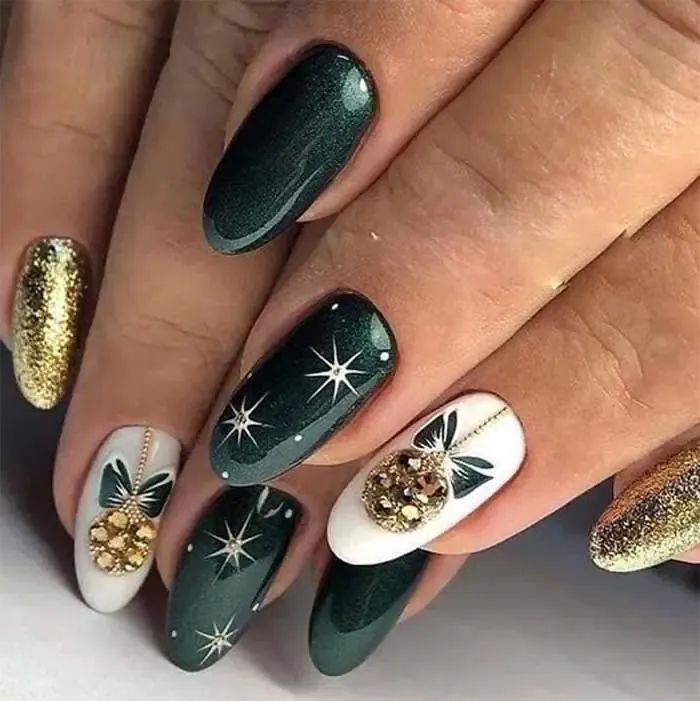 20 Stunning Nail Designs to Inspire Your Winter Manicure