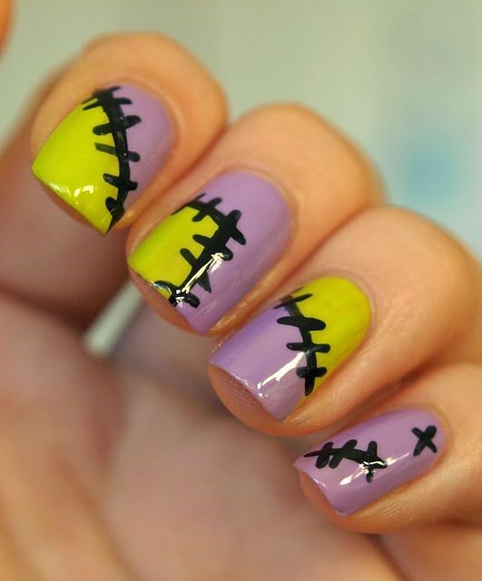 21 Spooky and Stylish Halloween Nail Ideas: From Cute Ghosts to Bold Acrylics