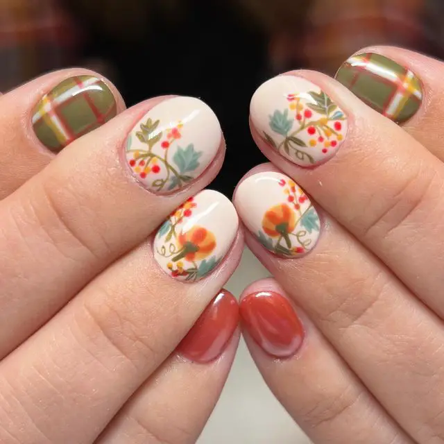 Top 20 October Nail Designs Ideas for 2024: From Fall Vibes to Halloween Glam