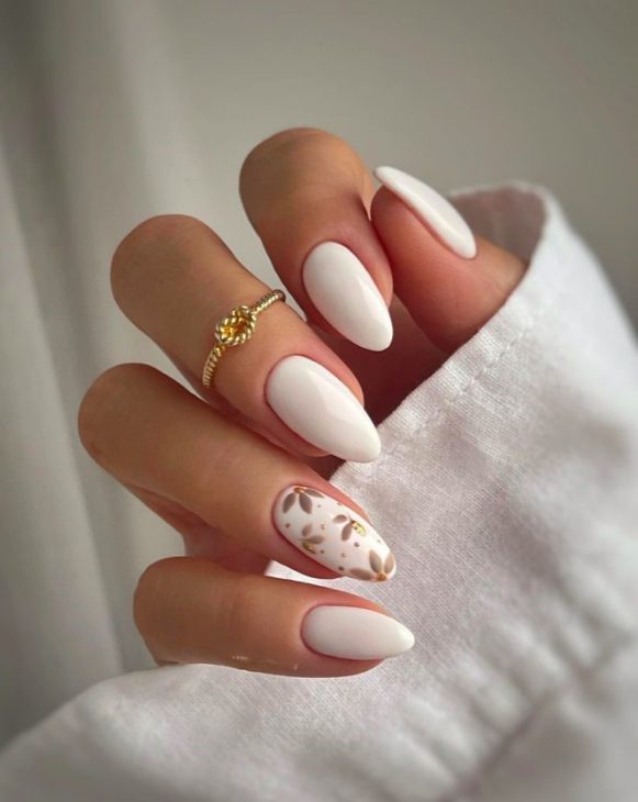 20 Milky White Nail Designs for 2024: The Ultimate Guide to Chic and Elegant Nails