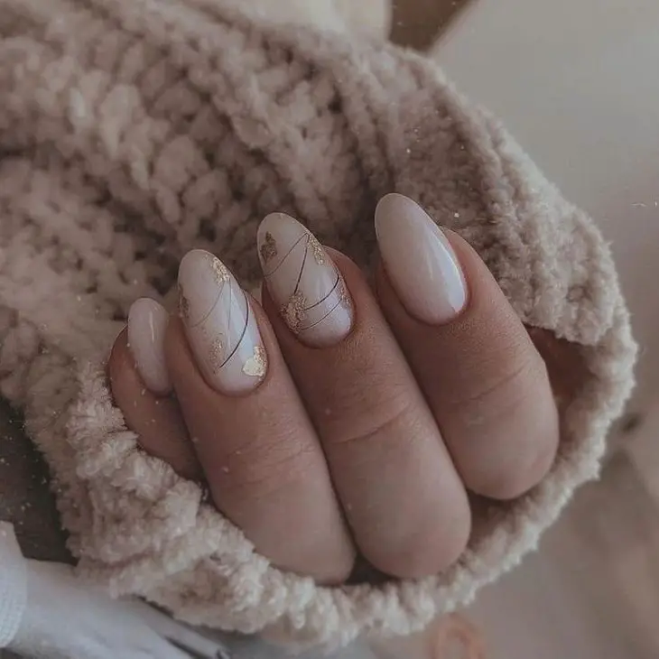 20 Minimalist Nail Ideas: Chic, Simple, and Elegant Manicure Inspiration