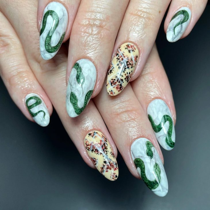 20 Snake Nail Designs: Creative Ideas and Trends to Inspire Your Next Manicure