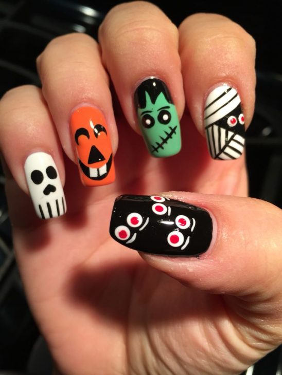 21 Spooky and Stylish Halloween Nail Ideas: From Cute Ghosts to Bold Acrylics