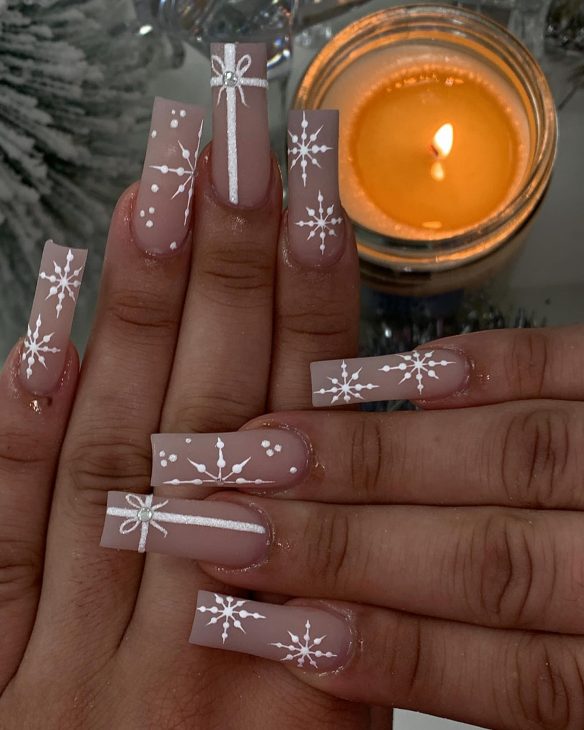 21 Winter Nail Color Ideas for 2024: Trends, Dark Designs, and Stylish Nail Art