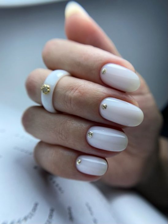 20 Milky White Nail Designs for 2024: The Ultimate Guide to Chic and Elegant Nails