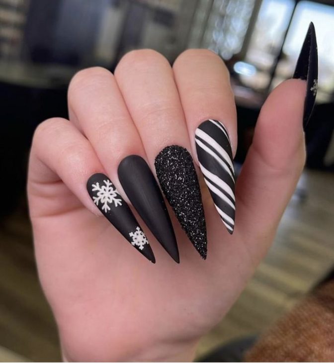 20 Stunning Nail Designs to Inspire Your Winter Manicure