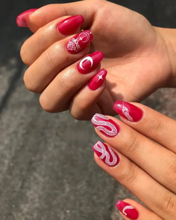 20 Snake Nail Designs: Creative Ideas and Trends to Inspire Your Next Manicure