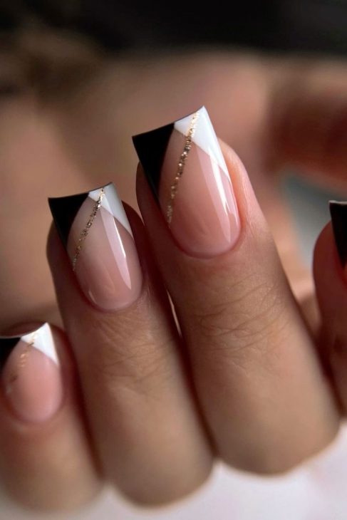 Fresh French Nails Ideas for 2025: Elegant & Versatile Trends