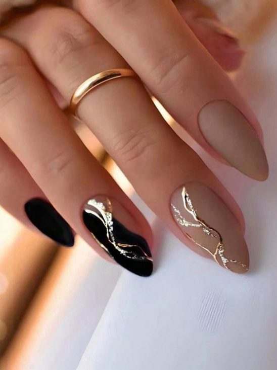 20 Almond Nail Ideas for 2025: Trendy, Elegant Designs for Every Season