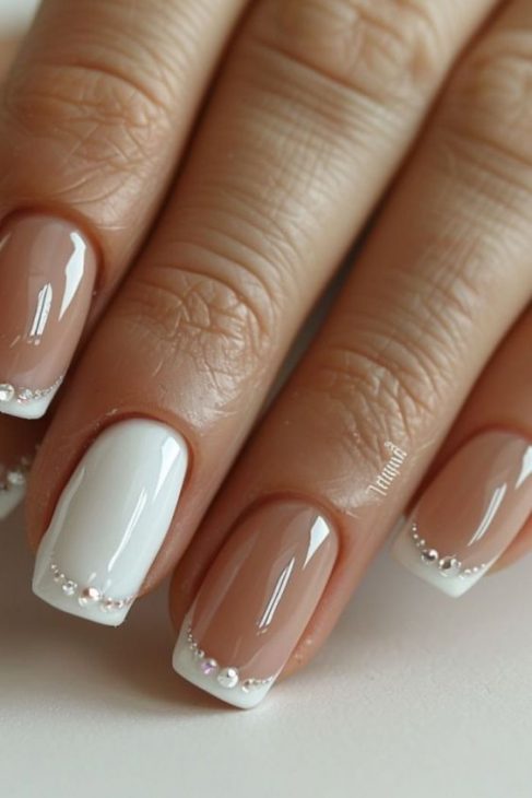 Fresh French Nails Ideas for 2025: Elegant & Versatile Trends