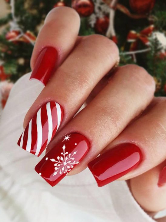 Christmas Nails Ideas: Festive Inspiration for the Holiday Season