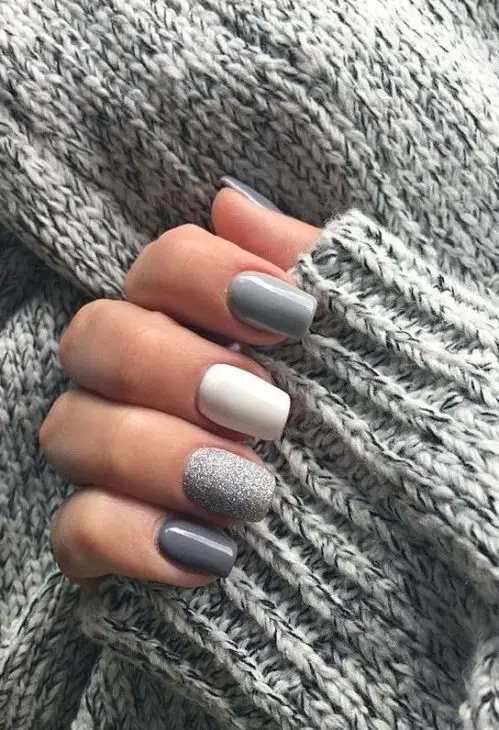 Stylish Nail Color Ideas for Women Over 50 in 2025: Sophistication and Elegance