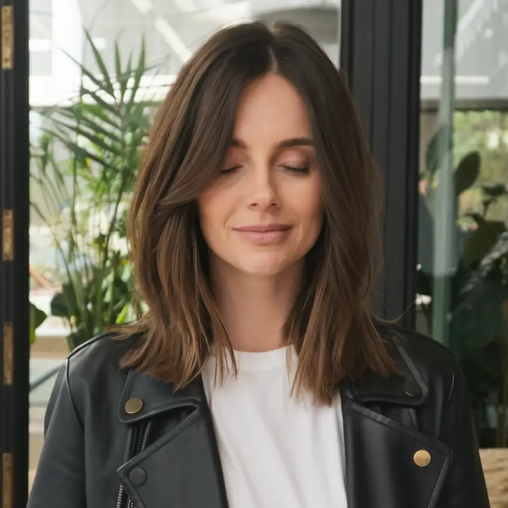 The Best Haircuts for Round Faces: A Complete Guide