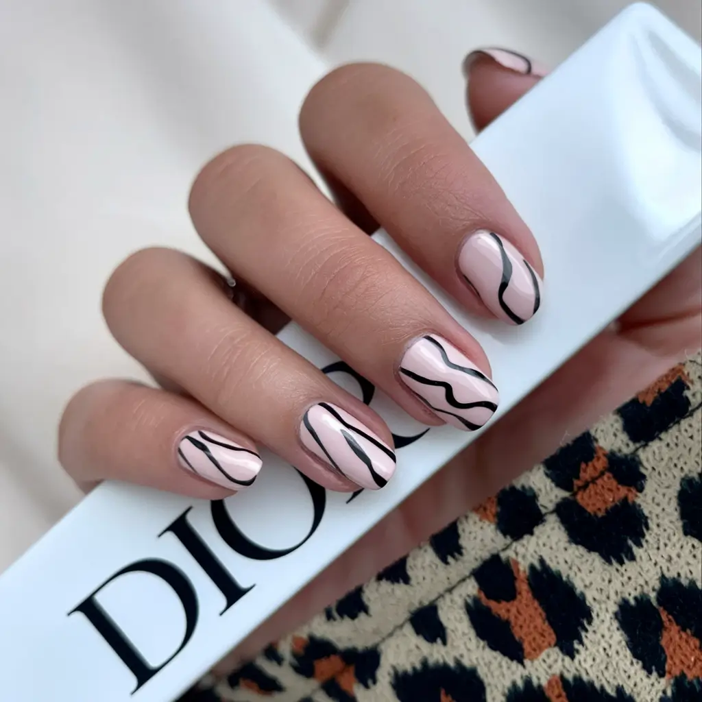 short nail inspo summer Graphite Waves on a Nude Canvas