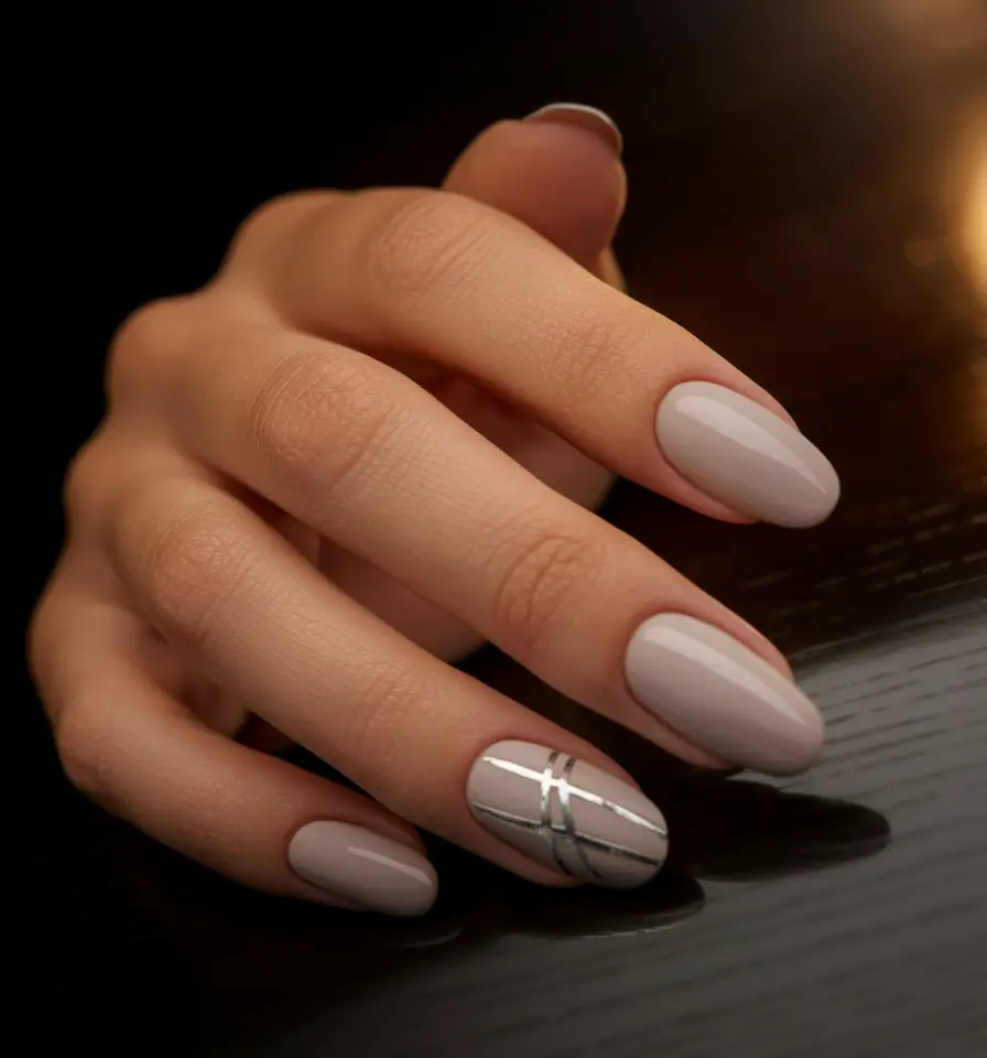 short nail inspo summer Glossy Neutrals with a Metallic Twist
