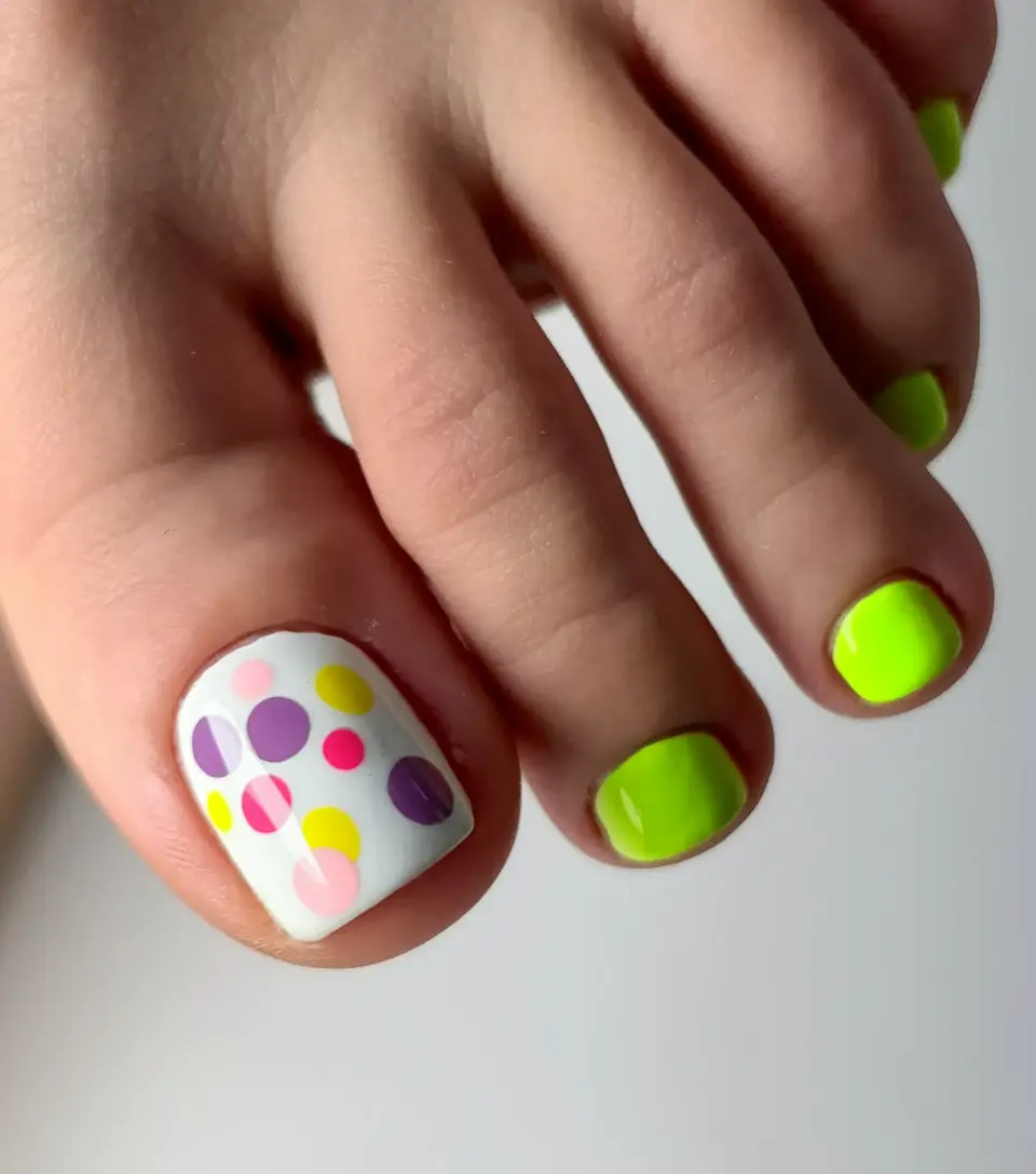 beach toe nails ideas Neon Citrus Confetti