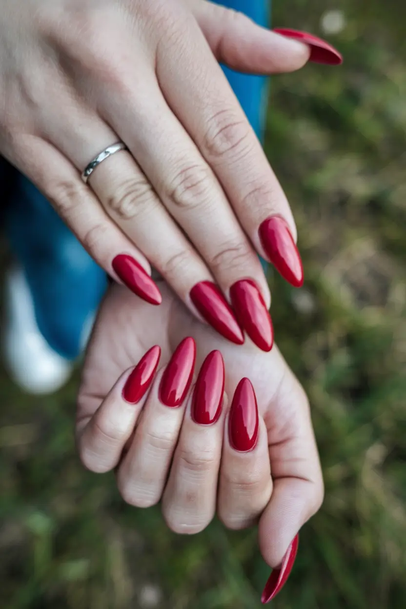 red nails summer almond+Classic Red With a Glossy Almond Flair