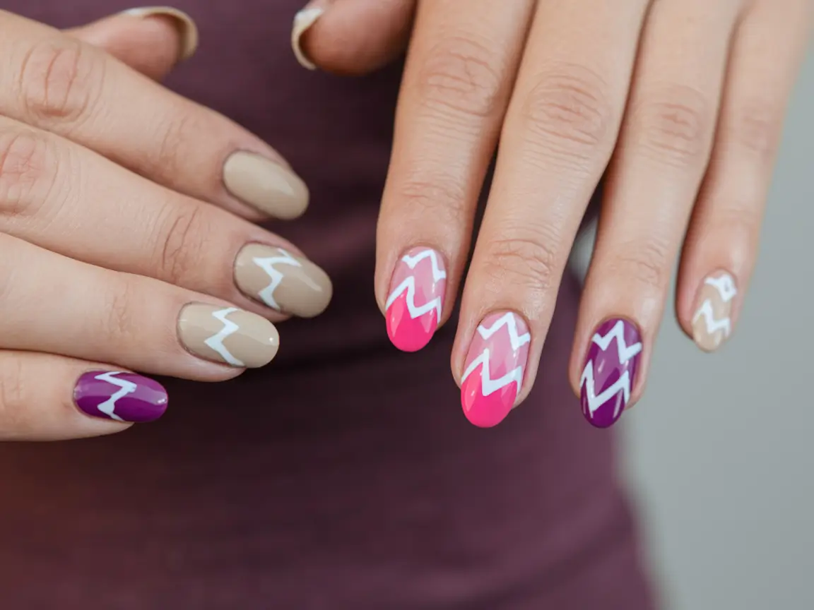 classy summer nails dip powder Colorblocked Chevron Play
