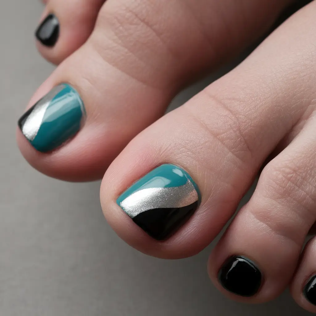 nails-ideas-Metallic Teal Geometry