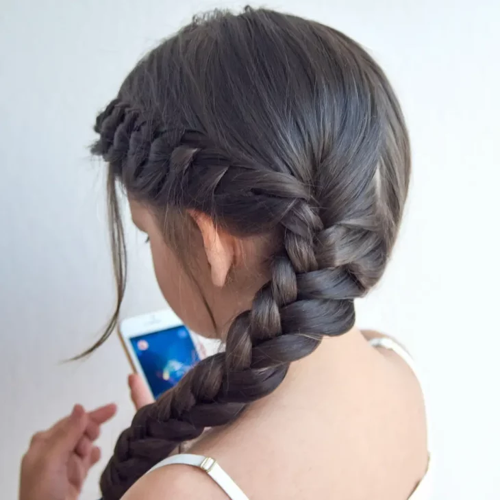 Fresh & Easy Hairstyles for the First Day of School 2025
