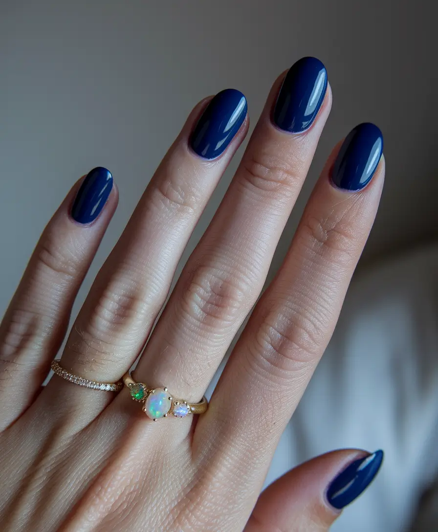 Trendy Fall Gel Nails Designs 2025 to Try This Autumn