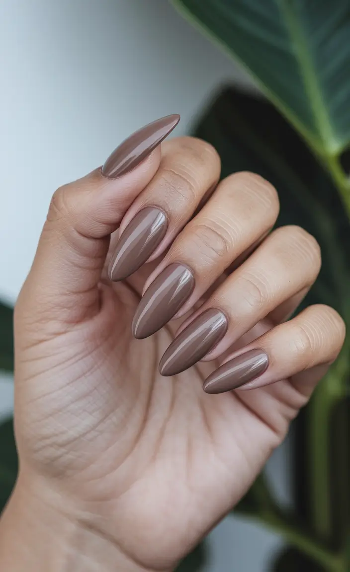 Trendy Fall Gel Nails Designs 2025 to Try This Autumn