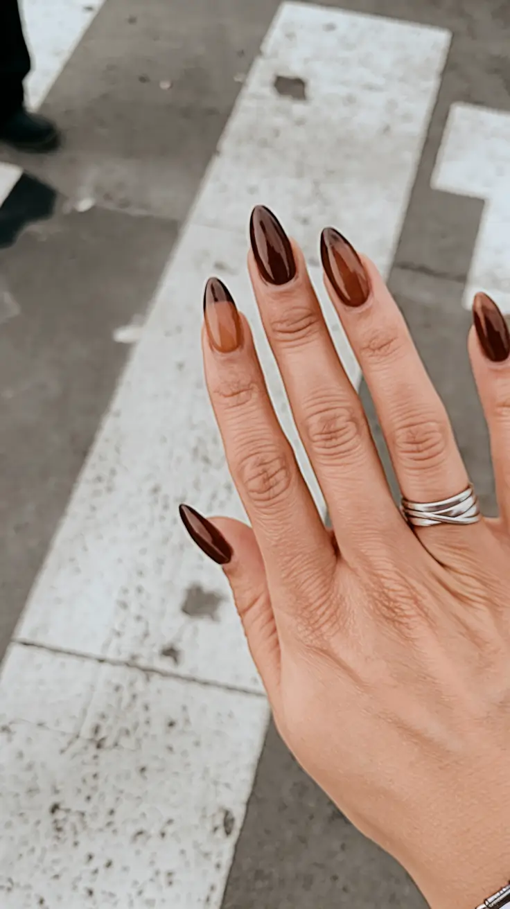 fall nails art designs almond High-Gloss Brown Almond Fade