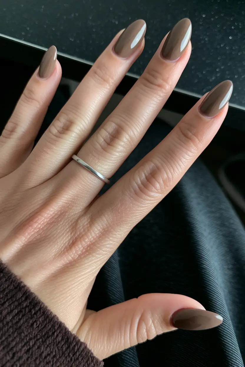 Minimalist Fall 2025 Nail Designs for Every Style and Mood