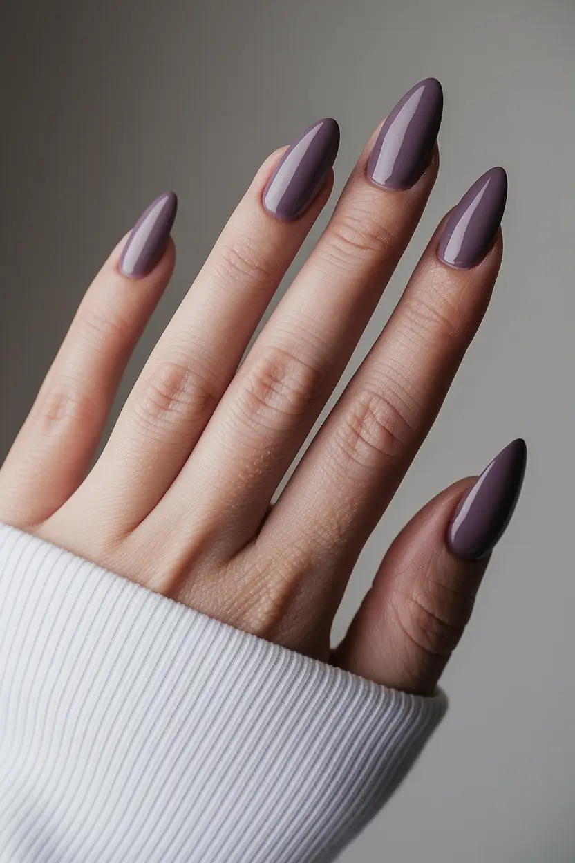 Minimalist Fall 2025 Nail Designs for Every Style and Mood