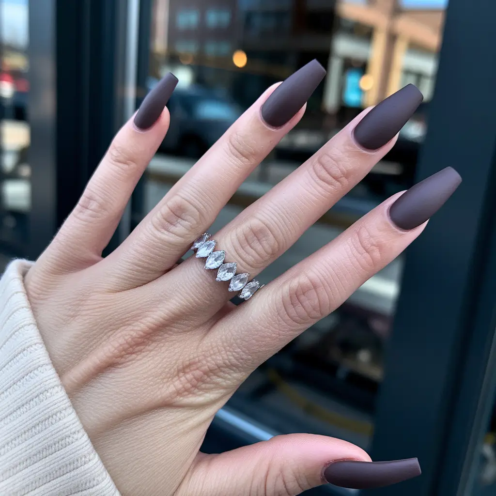 fall coffin nail ideas Toasted Mocha Luxe