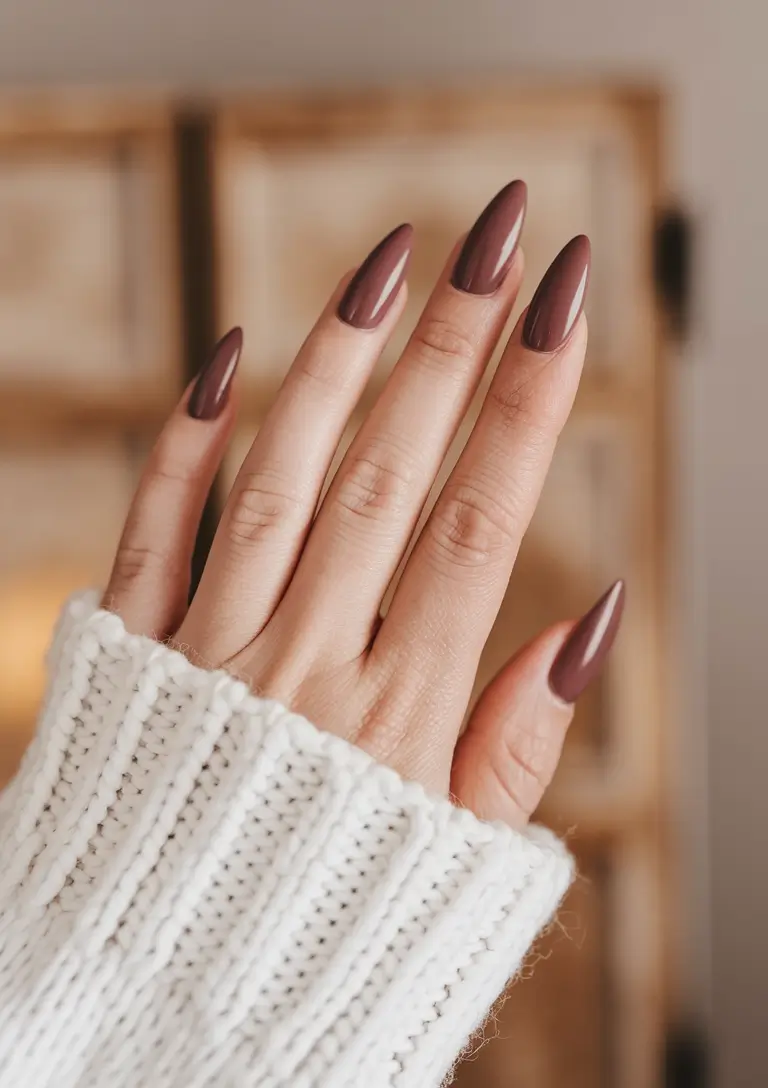 Fall Nail Colors 2025: Ideas for Women Over 40 — Spiced Plum Almond Shine